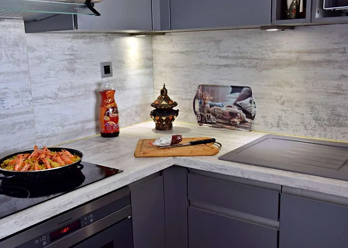 Lejlighed Marina Lumineuse Avec Terrasses Et Privee A Cap D'agde - Fr-1-387-181 *